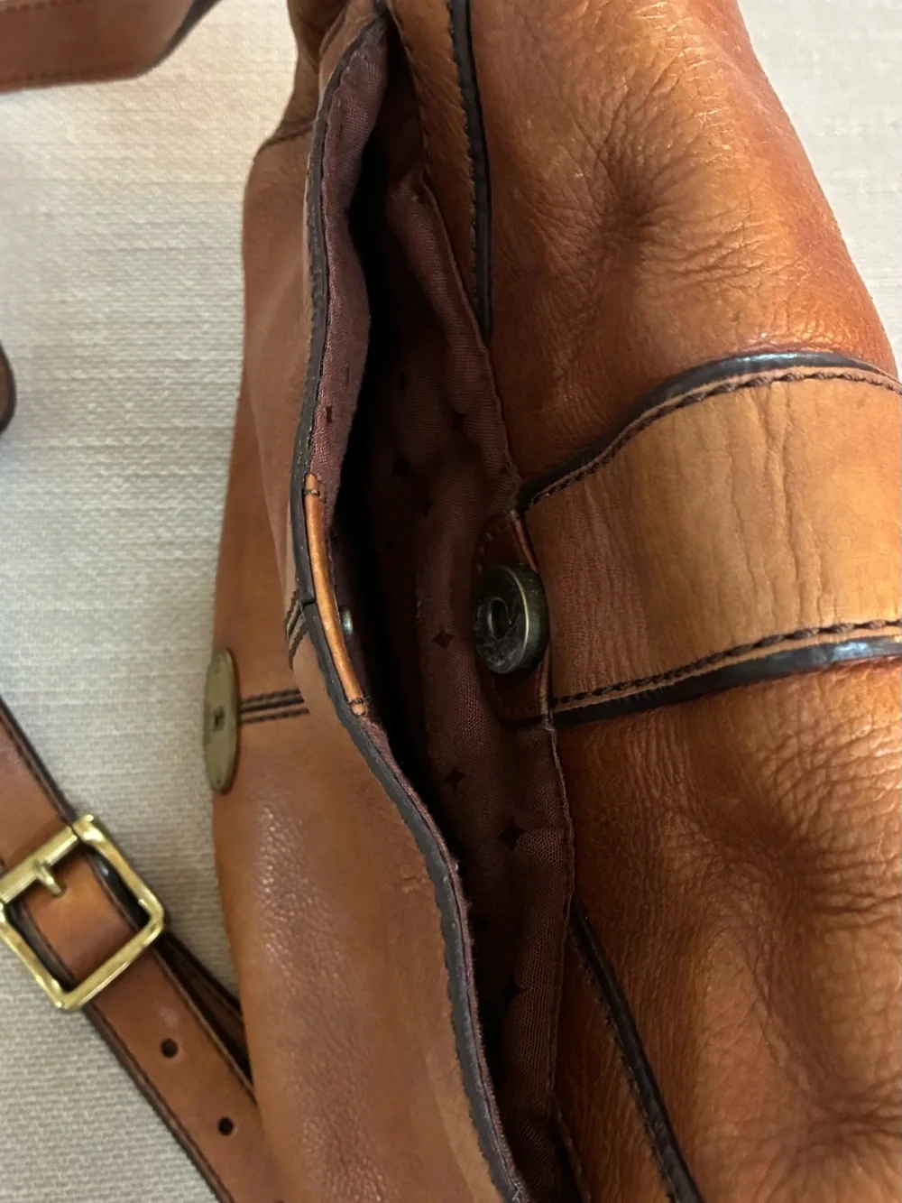Fossil Vintage Reissue (VRI) Saddle Bag - Camel w/Antique Brass-Tone Hardware